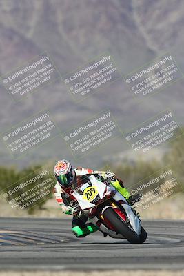 media/Jan-15-2026-Racers Edge (Thu) [[dfebeb70ab]]/2-A Group/Session 5 (Turn 5)/